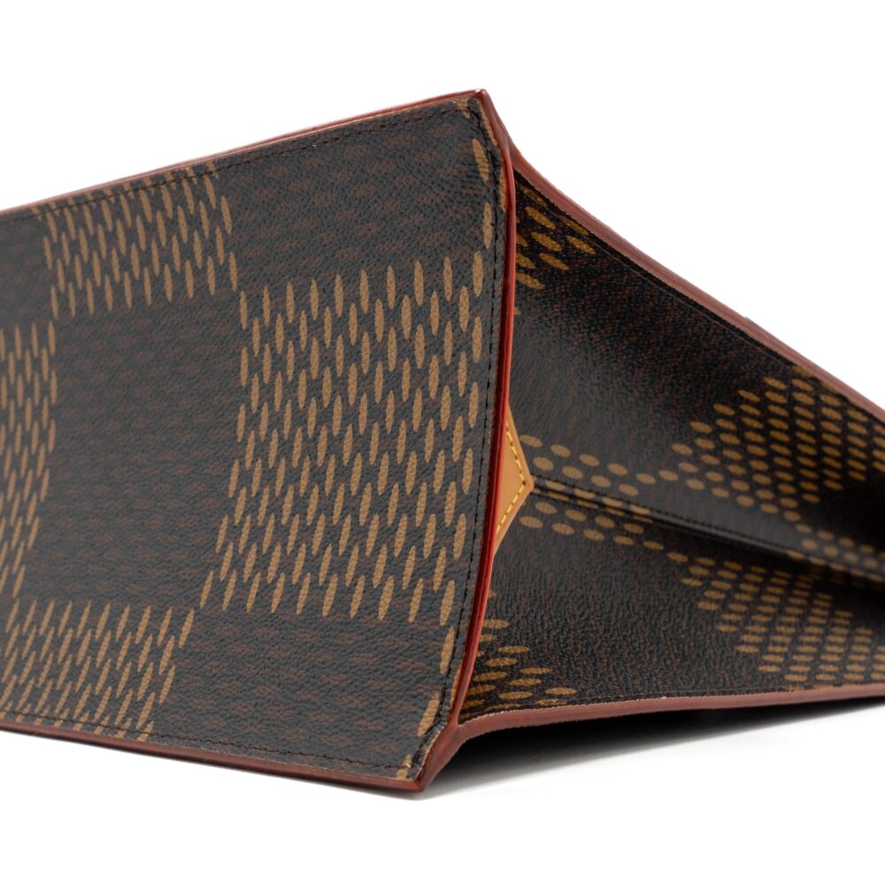 AAA Replica Louis Vuitton LV X NIGO GIANT TOTE DAMIER EBENE MONOGRAM CANVAS BROWN BLACK HARDWARE