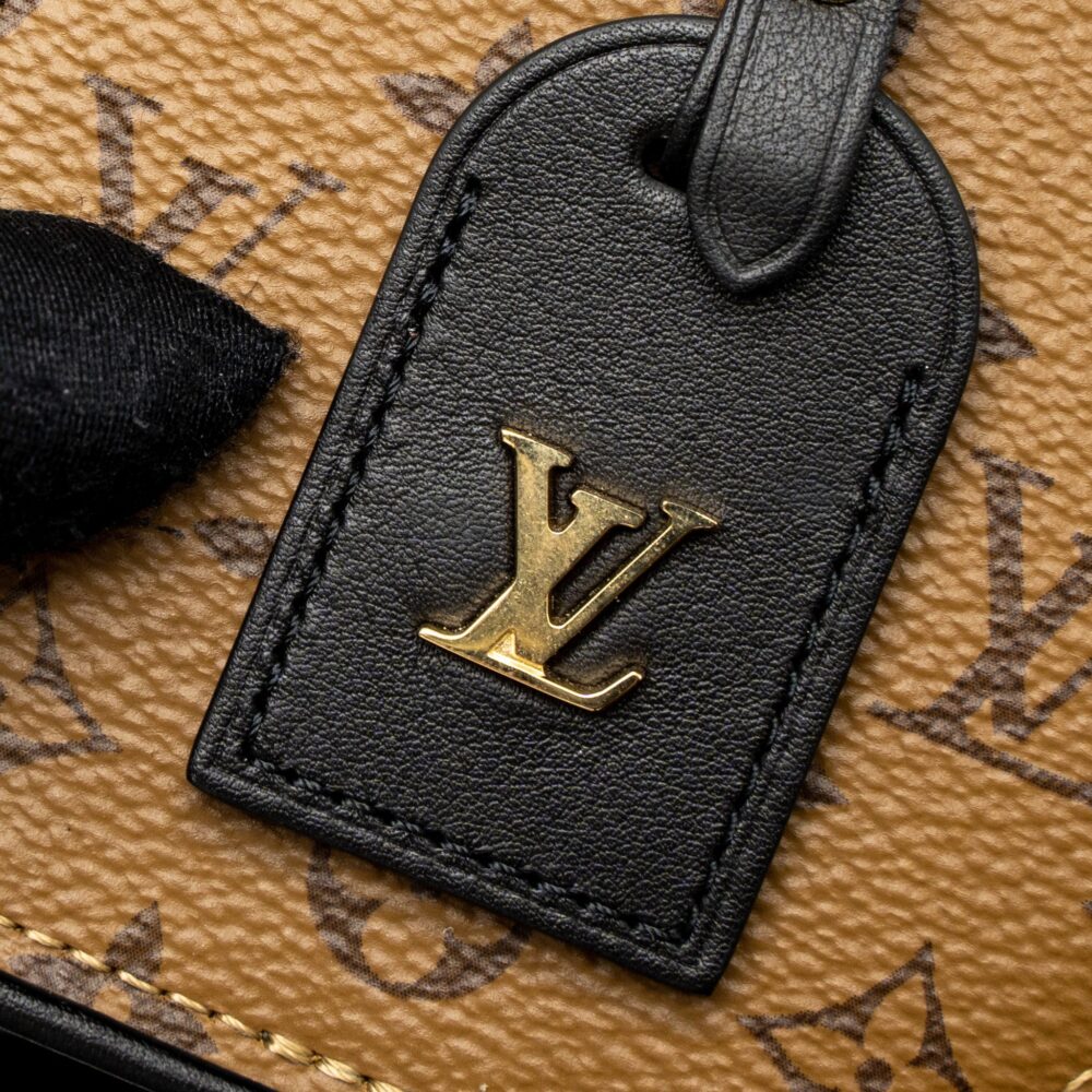 AAA Replica Louis Vuitton LV BOITE CHAPEAU NECKLACE/MINI CHAIN BAG MONOGRAM REVERSE CANVAS GHW