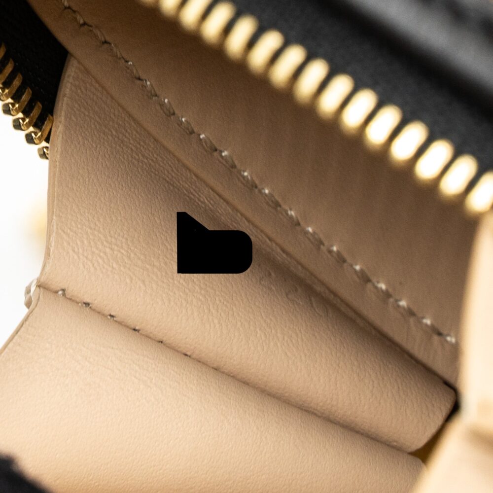 AAA Replica Louis Vuitton LV BOITE CHAPEAU NECKLACE/MINI CHAIN BAG MONOGRAM REVERSE CANVAS GHW