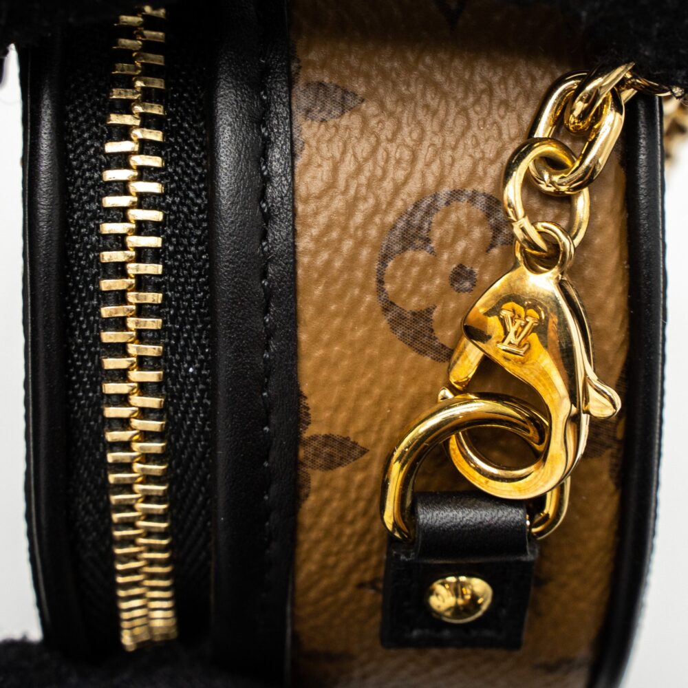 AAA Replica Louis Vuitton LV BOITE CHAPEAU NECKLACE/MINI CHAIN BAG MONOGRAM REVERSE CANVAS GHW