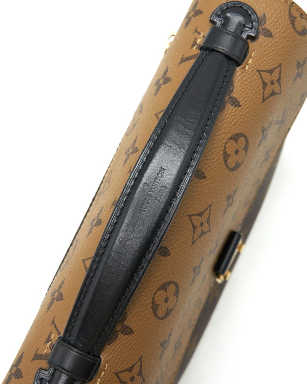 AAA Replica Louis Vuitton LV POCHETTE METIS MONOGRAM REVERSE CANVAS GHW