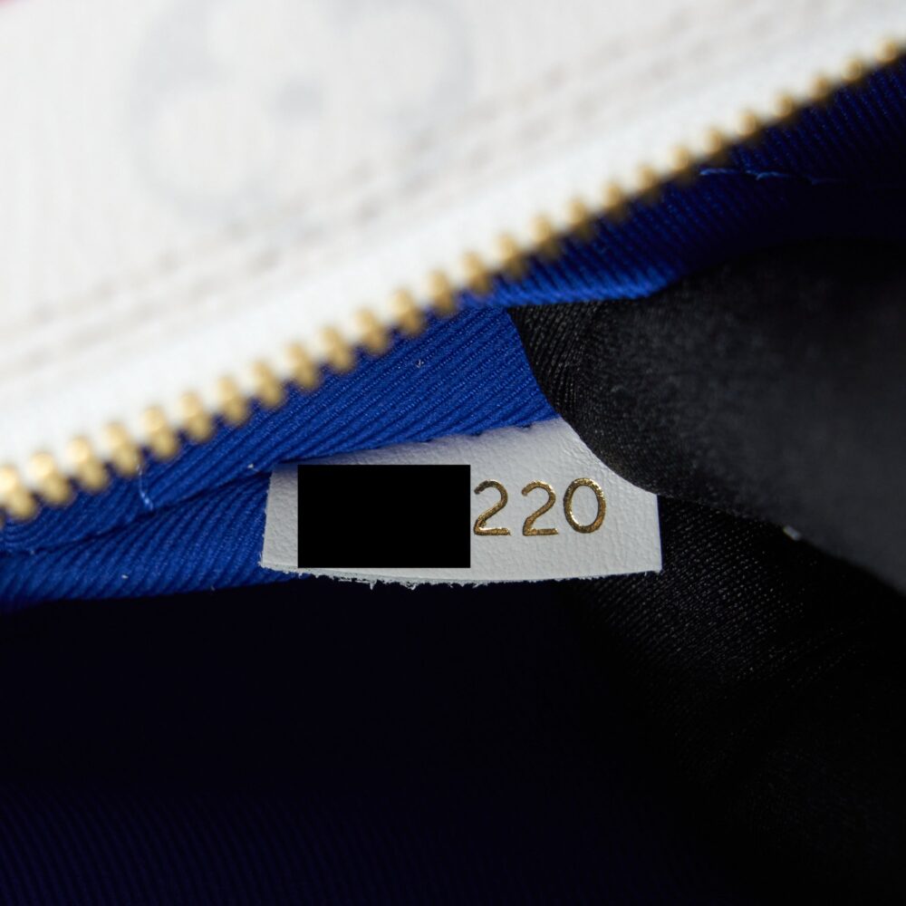 AAA Replica Louis Vuitton LV 2020 LV X NBA WHITE MONOGRAM NIL MESSENGER BAG