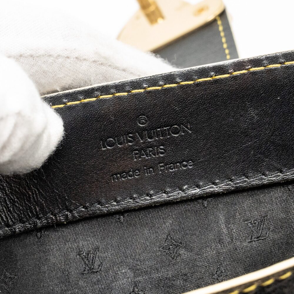 AAA Replica Louis Vuitton LV VINTAGE SHOULDER BAG BLACK GHW