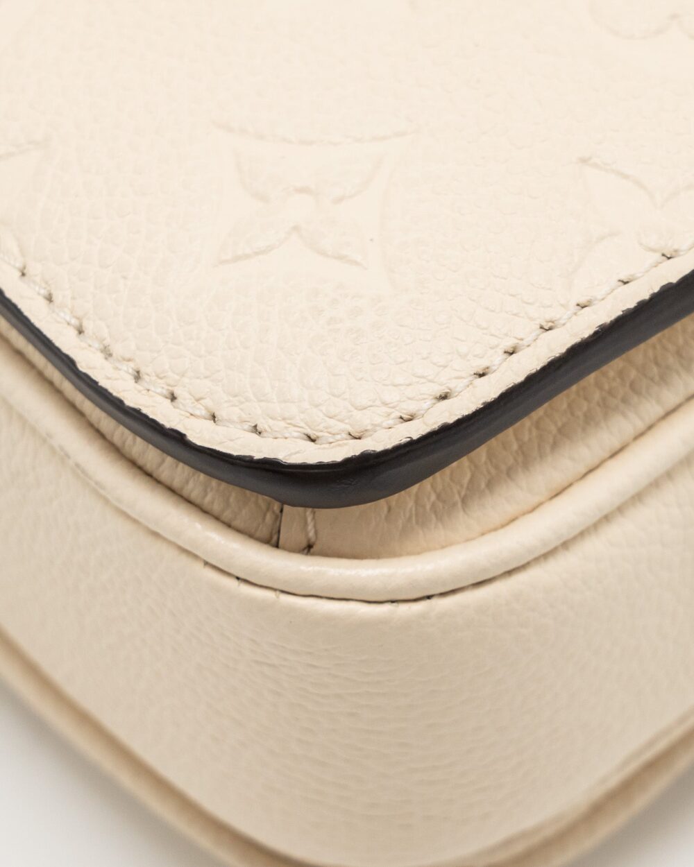 AAA Replica Louis Vuitton LV POCHETTE MÉTIS EAST WEST MONOGRAM EMPREINTE LEATHER CREAM GHW