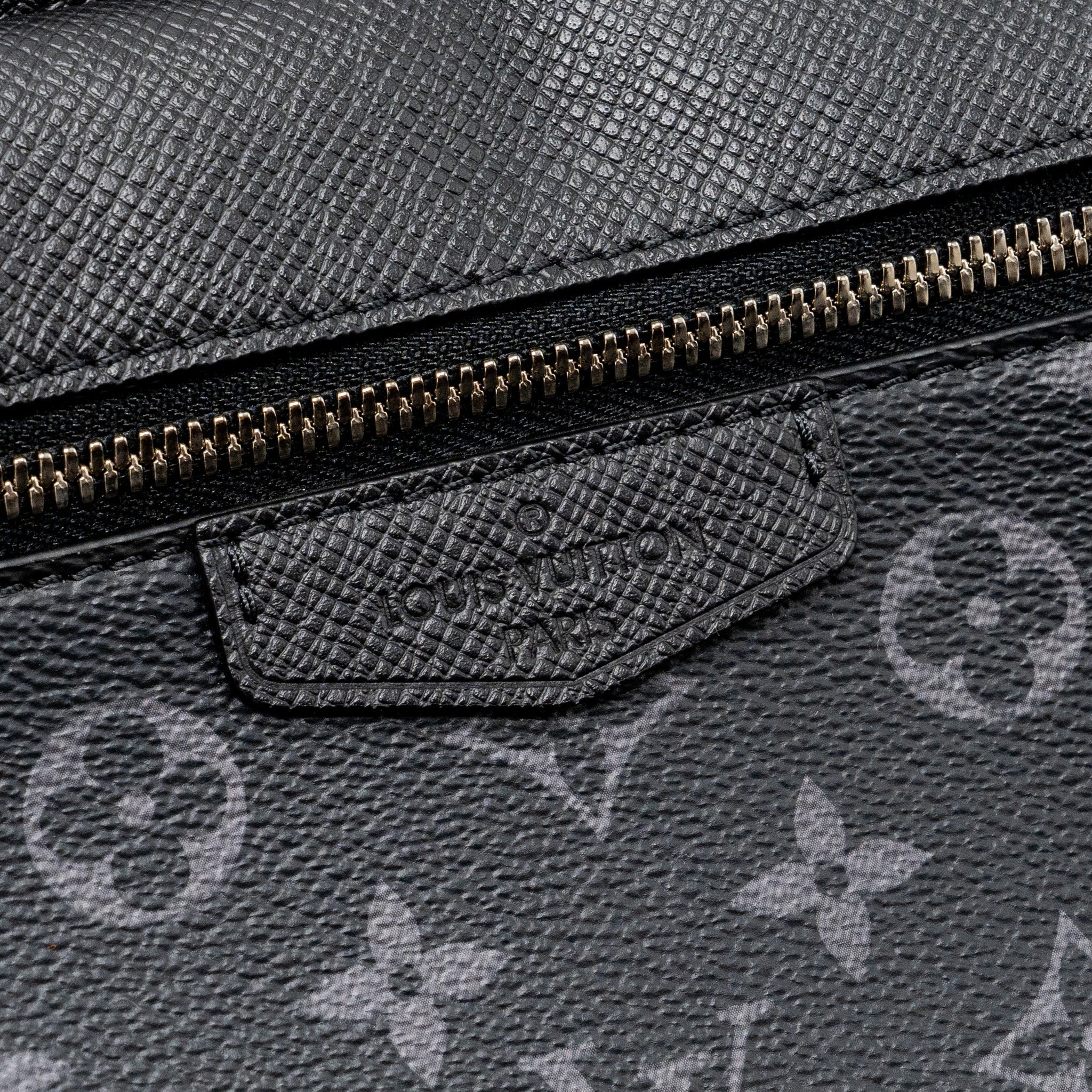 AAA Replica Louis Vuitton LV MESSENGER BAG MONOGRAM ECLIPSE SHW