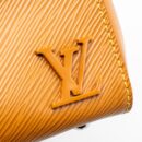 AAA Replica Louis Vuitton LV CLUNY MINI EPI GOLD MIEL SHW