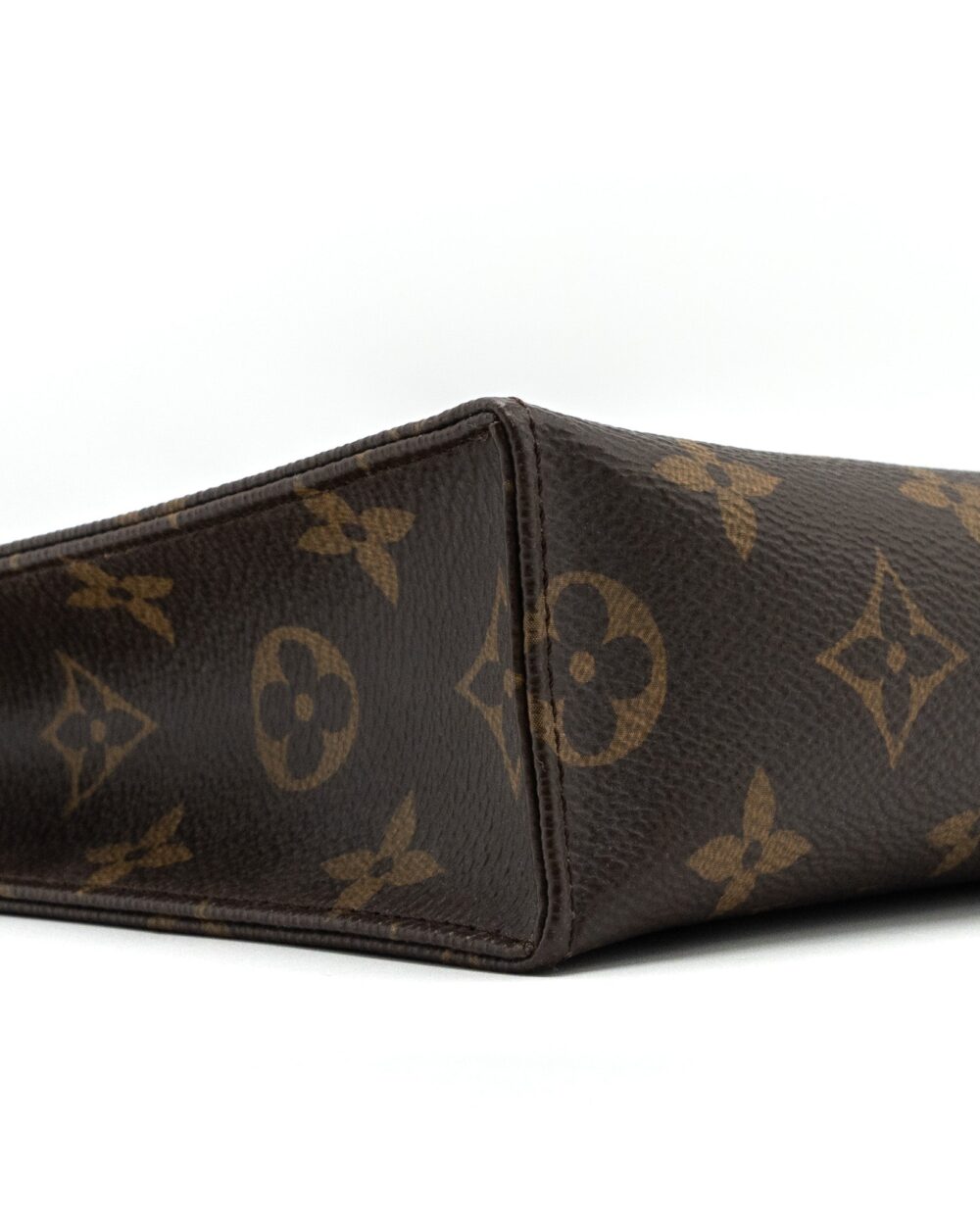 AAA Replica Louis Vuitton LV TOILETRY POCHETTE 26 MONOGRAM CANVAS GHW