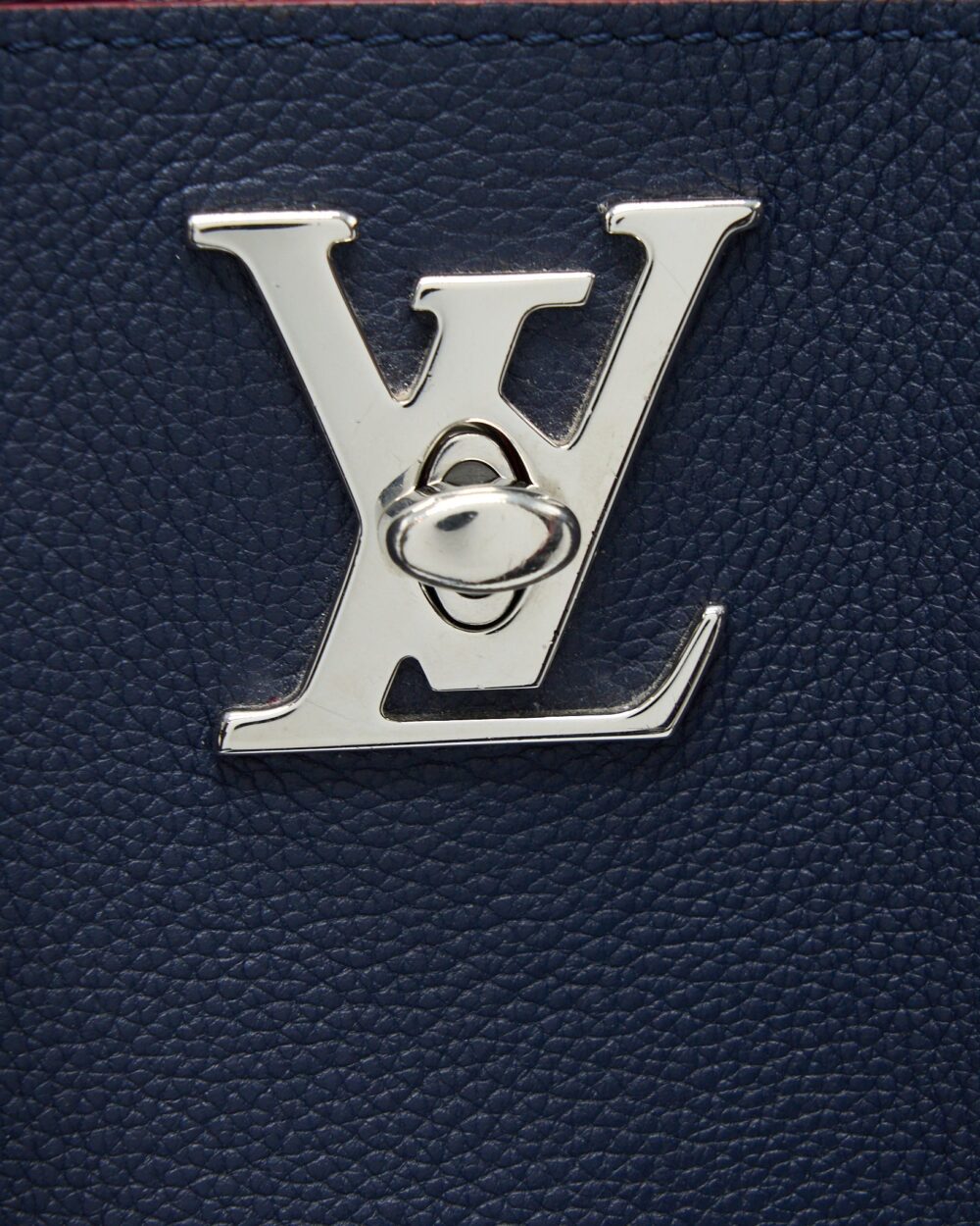 AAA Replica Louis Vuitton LV LOCKME BUCKET BAG CALFSKIN DARK BLUE SHW