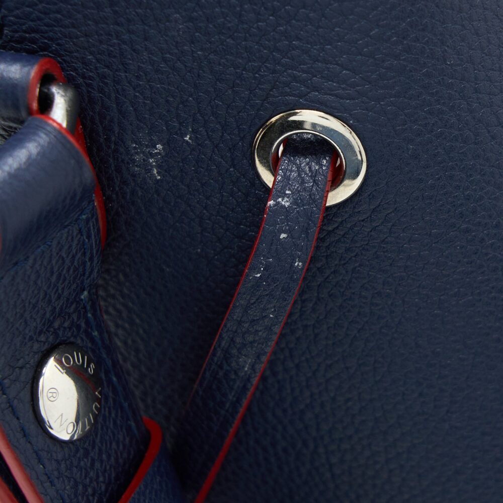 AAA Replica Louis Vuitton LV LOCKME BUCKET BAG CALFSKIN DARK BLUE SHW