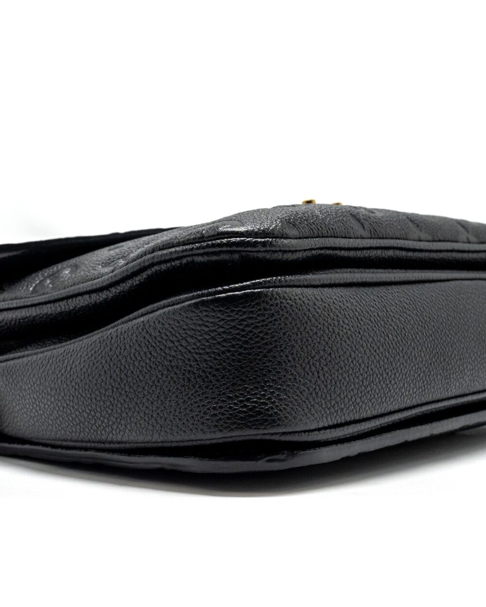AAA Replica Louis Vuitton LV POCHETTE METIS MONOGRAM EMPREINTE BLACK GHW