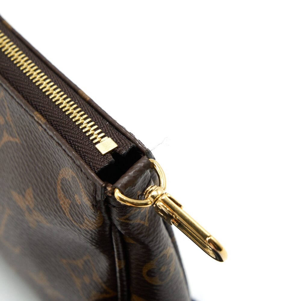 AAA Replica Louis Vuitton LV MULTI POCHETTE ACCESSORIES KHAKI STRAP