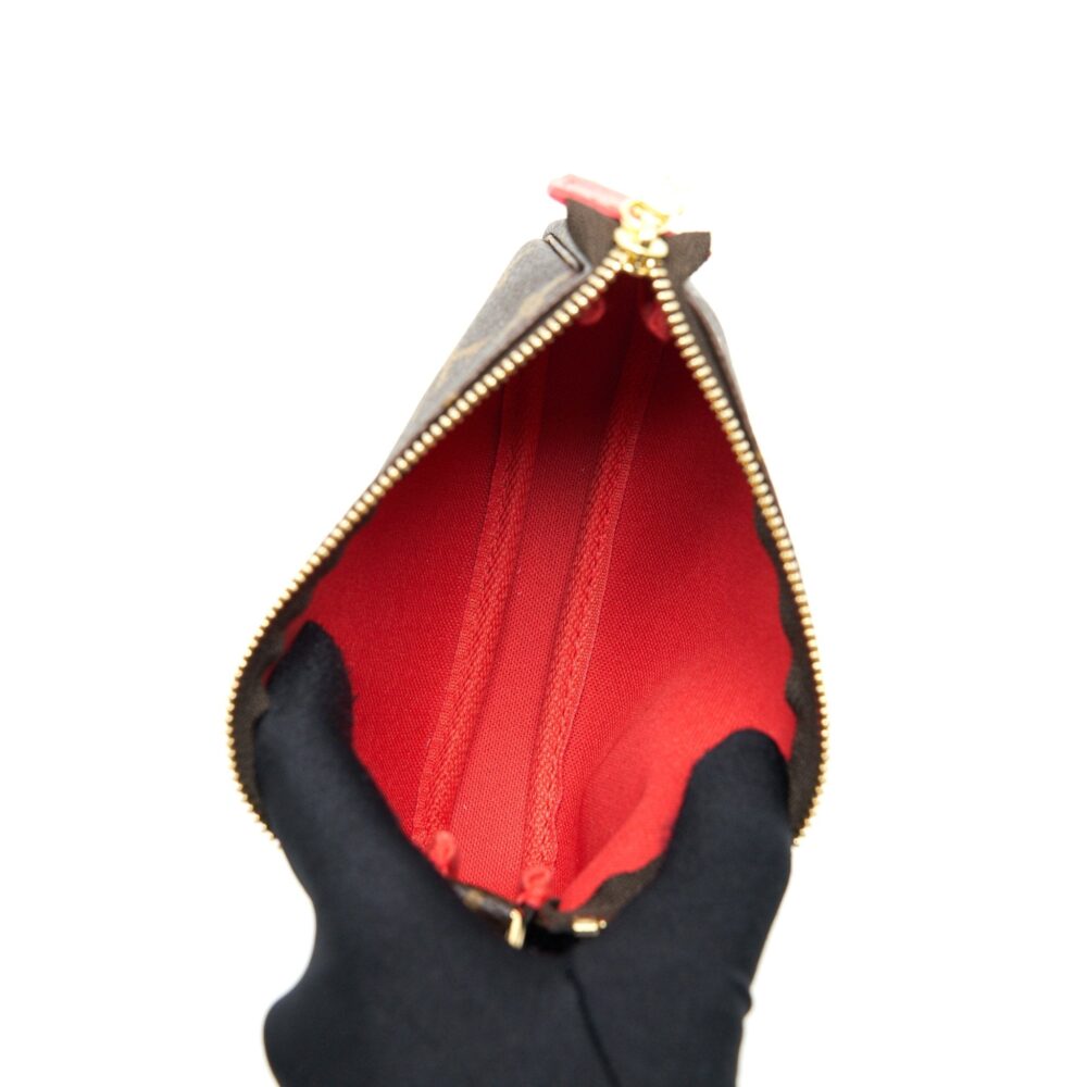 AAA Replica Louis Vuitton LV MINI POCHETTE ACCESSORIES 2021 CHRISTMAS LIMITED