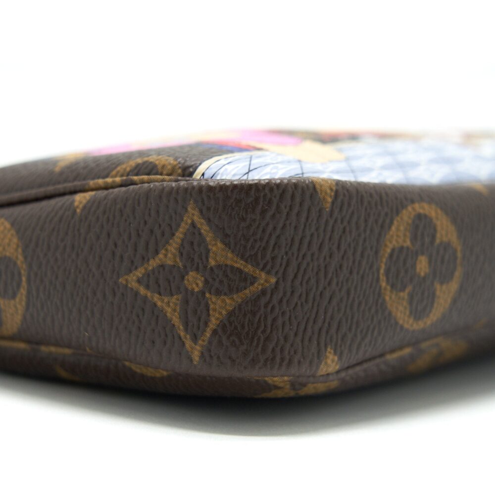 AAA Replica Louis Vuitton LV MINI POCHETTE ACCESSORIES 2021 CHRISTMAS LIMITED