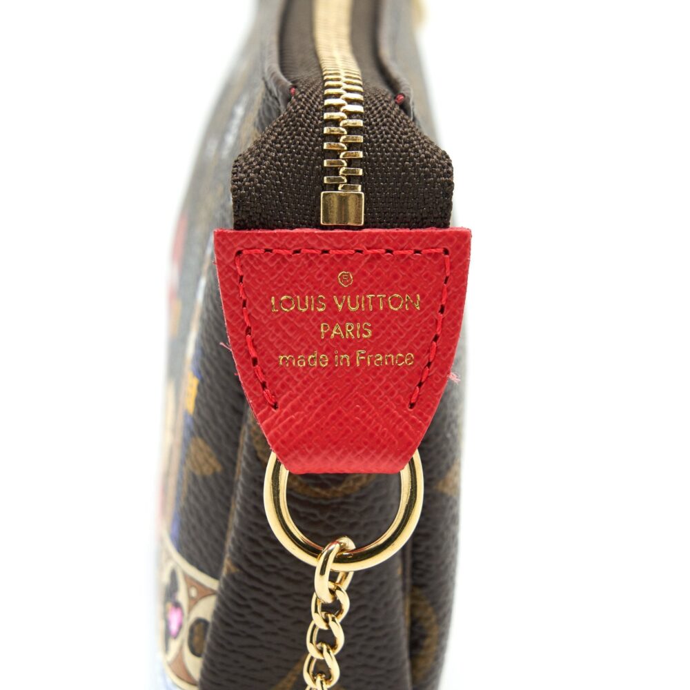 AAA Replica Louis Vuitton LV MINI POCHETTE ACCESSORIES 2021 CHRISTMAS LIMITED