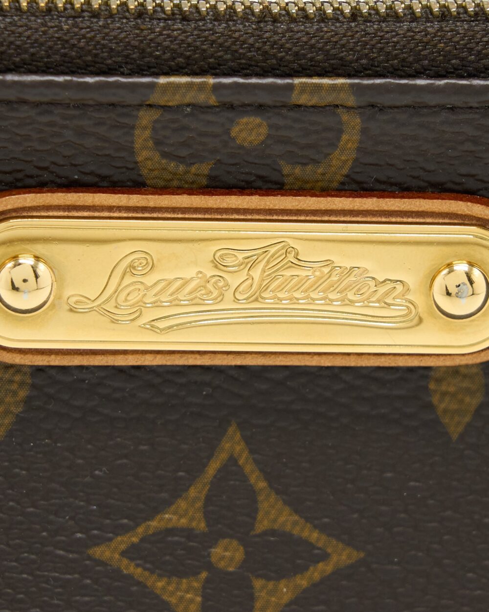 AAA Replica Louis Vuitton LV MILLA POCHETTE MONOGRAM CANVAS GHW