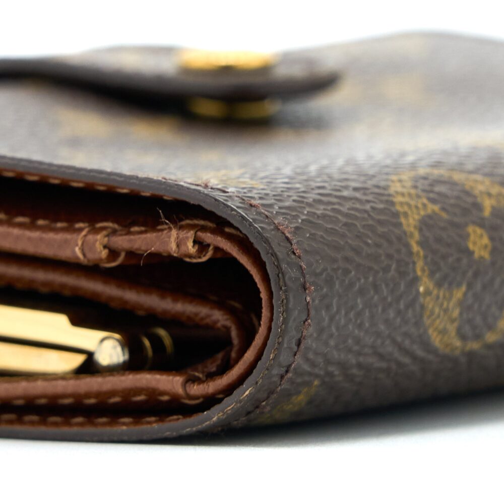 AAA Replica Louis Vuitton LV MONOGRAM PORUTOMONE BIEVUJENOWA BI-FOLD WALLET GHW