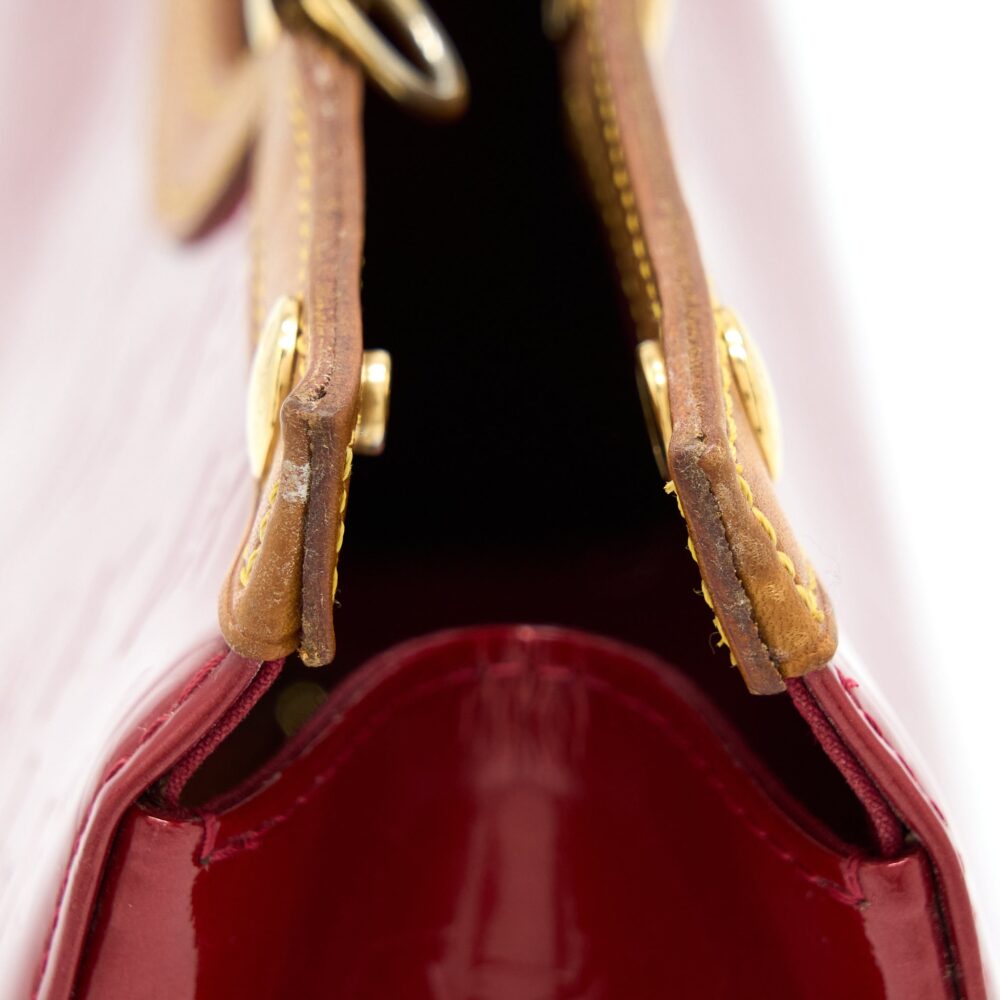 AAA Replica Louis Vuitton LV ROXBURY DRIVE MONOGRAM VERNIS RED GHW