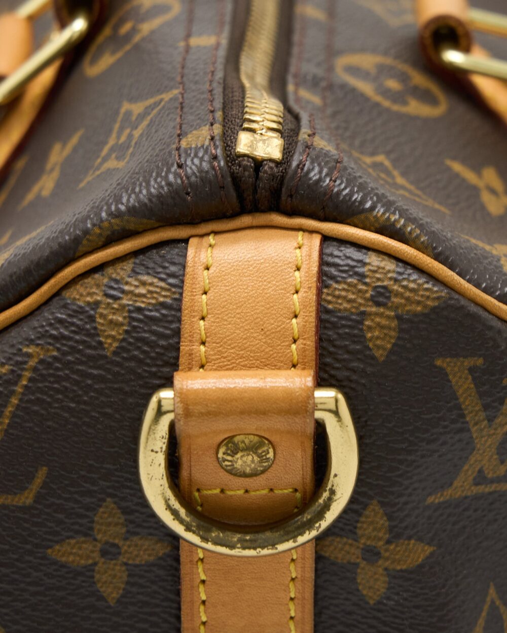 AAA Replica Louis Vuitton LV SPEEDY BANDOULIERE 30 MONOGRAM CANVAS GHW