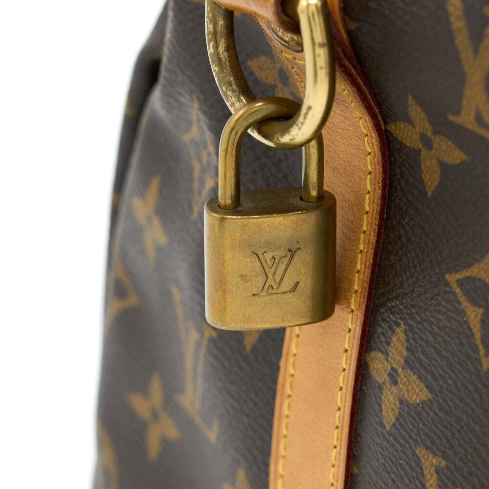 AAA Replica Louis Vuitton LV SPEEDY BANDOULIERE 30 MONOGRAM CANVAS GHW