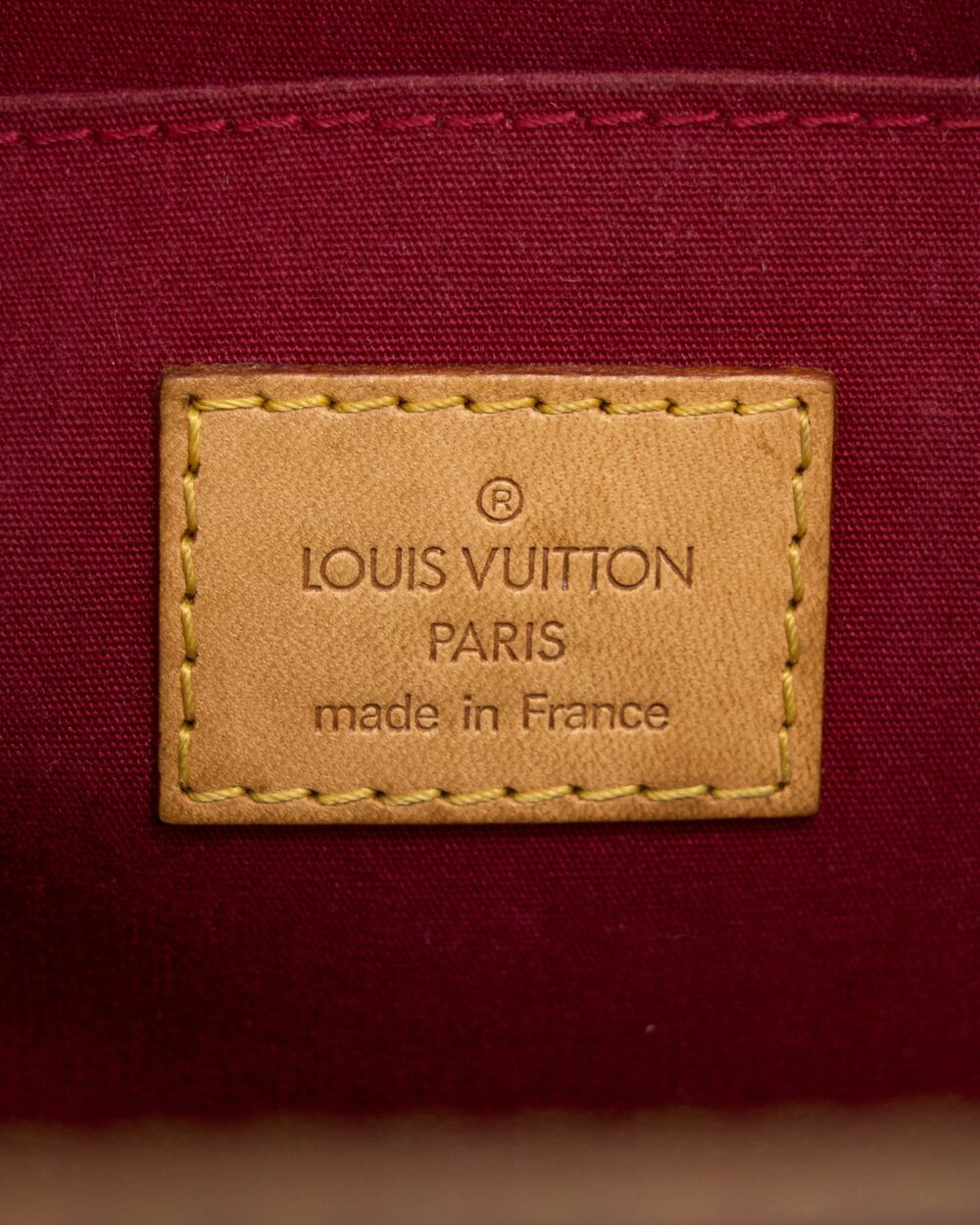AAA Replica Louis Vuitton LV ROXBURY DRIVE MONOGRAM VERNIS RED GHW