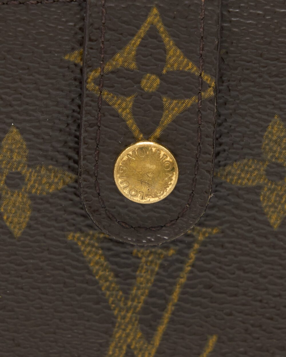 AAA Replica Louis Vuitton LV MONOGRAM PORUTOMONE BIEVUJENOWA BI-FOLD WALLET GHW