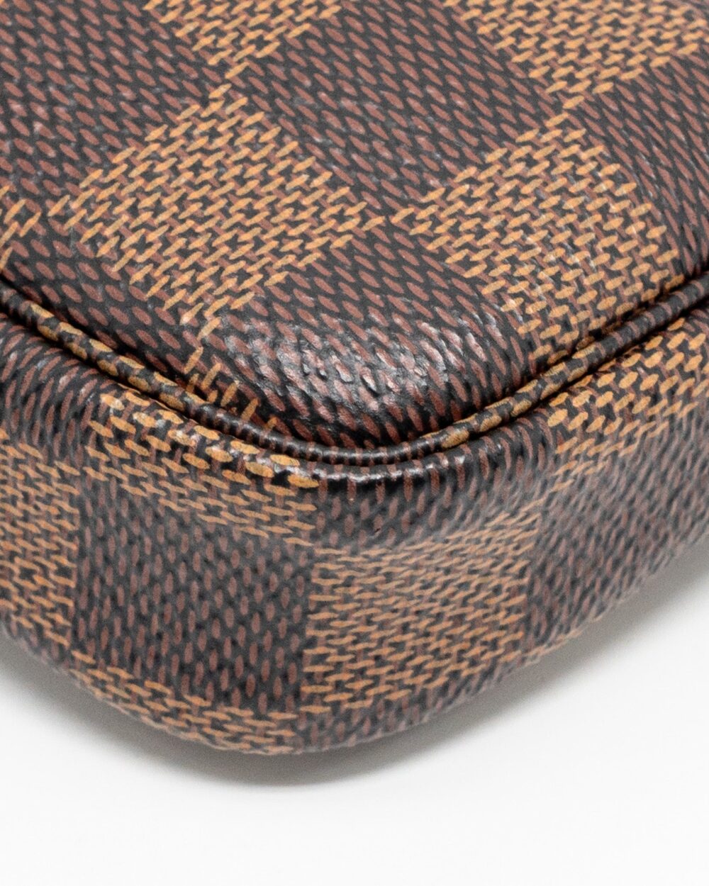 AAA Replica Louis Vuitton LV MINI POCHETTE ACCESSORIES DAMIER EBENE CANVAS GHW