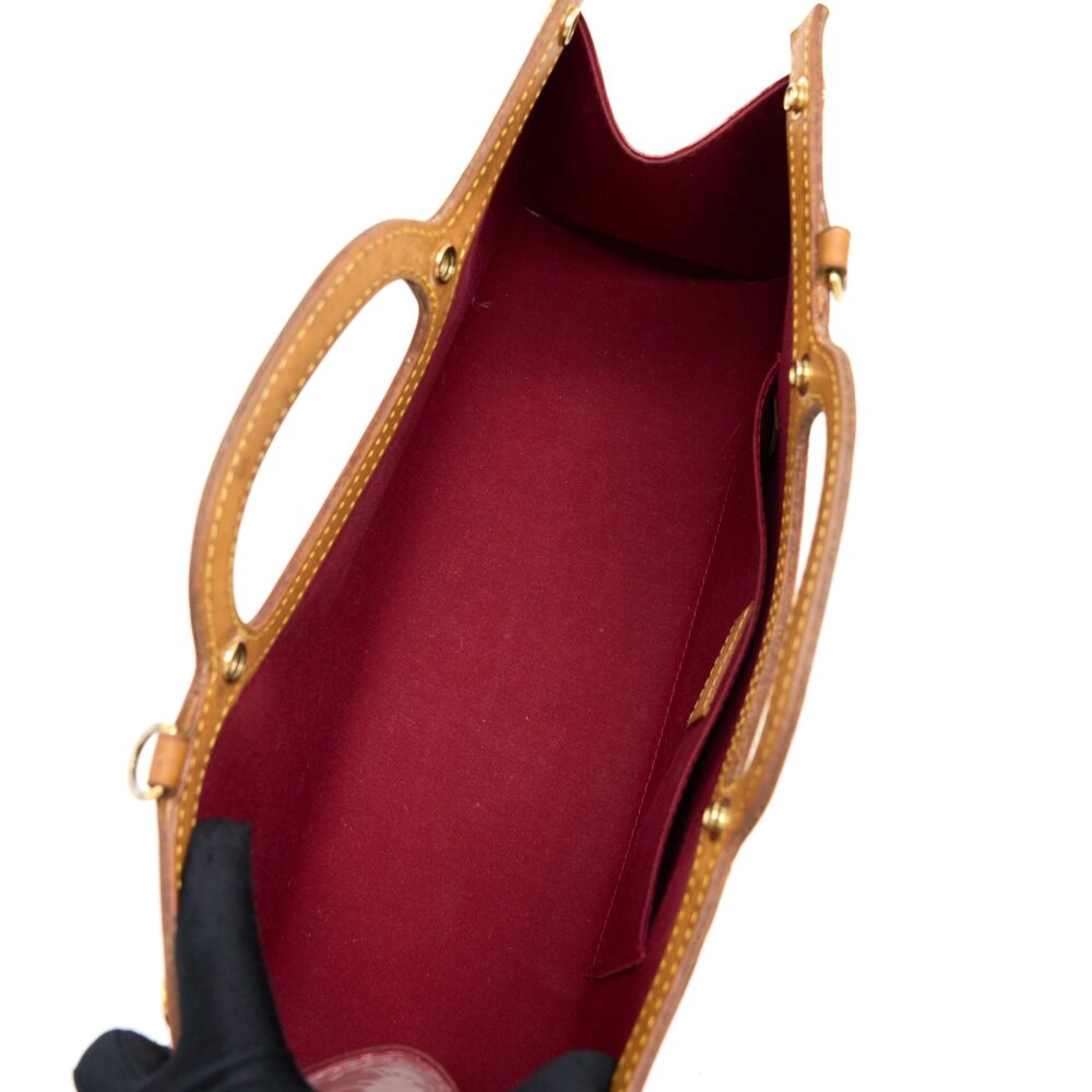 AAA Replica Louis Vuitton LV ROXBURY DRIVE MONOGRAM VERNIS RED GHW