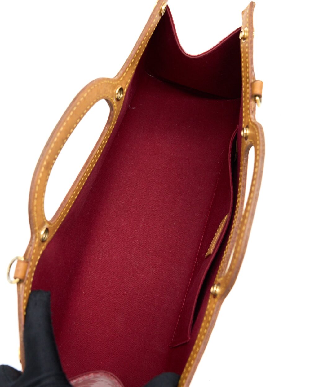 AAA Replica Louis Vuitton LV ROXBURY DRIVE MONOGRAM VERNIS RED GHW