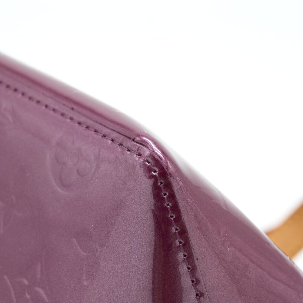 AAA Replica Louis Vuitton LV BELLEVUE PM MONOGRAM VERNIS VIOLETTE GHW