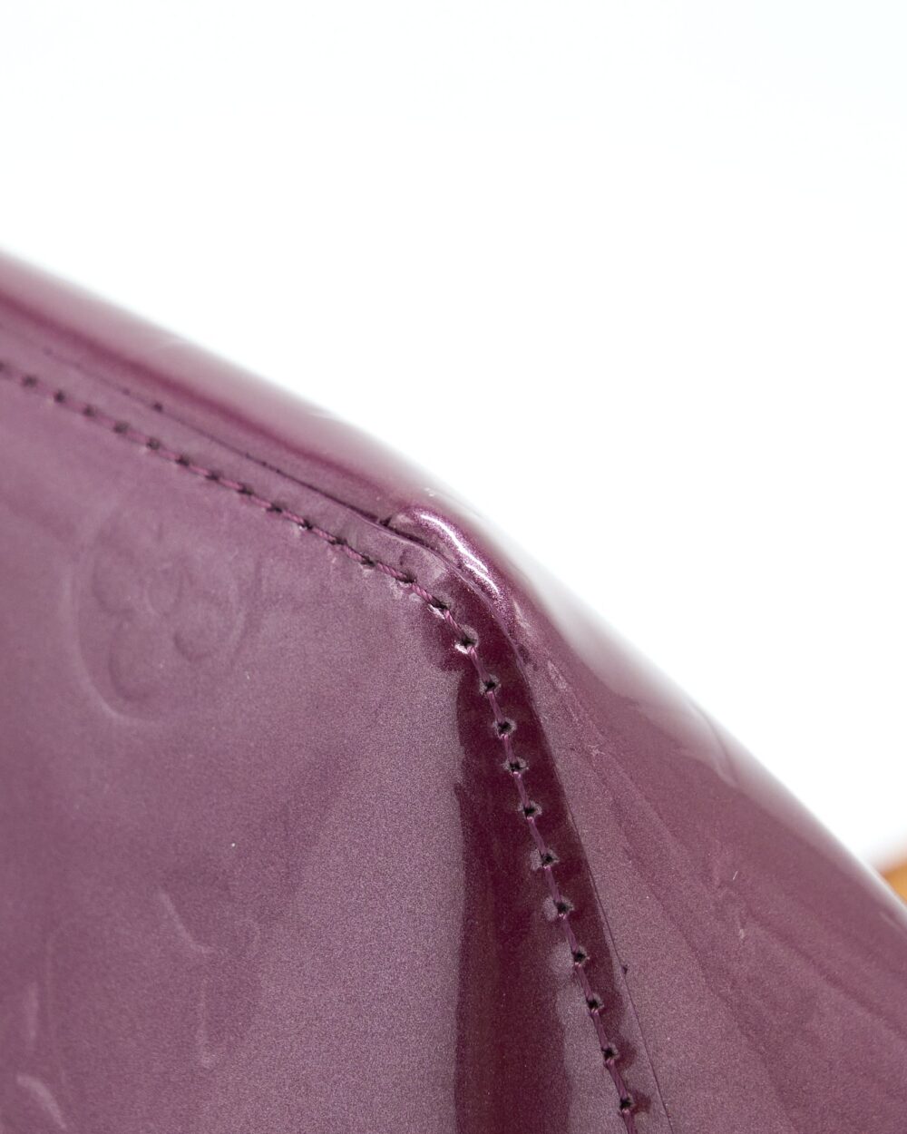 AAA Replica Louis Vuitton LV BELLEVUE PM MONOGRAM VERNIS VIOLETTE GHW