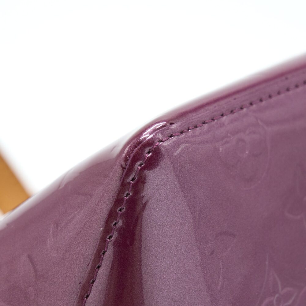 AAA Replica Louis Vuitton LV BELLEVUE PM MONOGRAM VERNIS VIOLETTE GHW