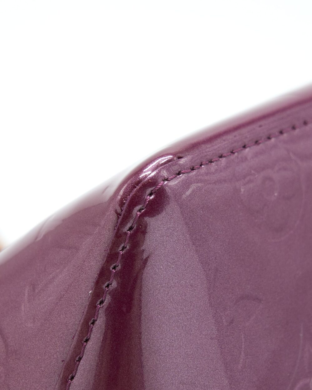 AAA Replica Louis Vuitton LV BELLEVUE PM MONOGRAM VERNIS VIOLETTE GHW