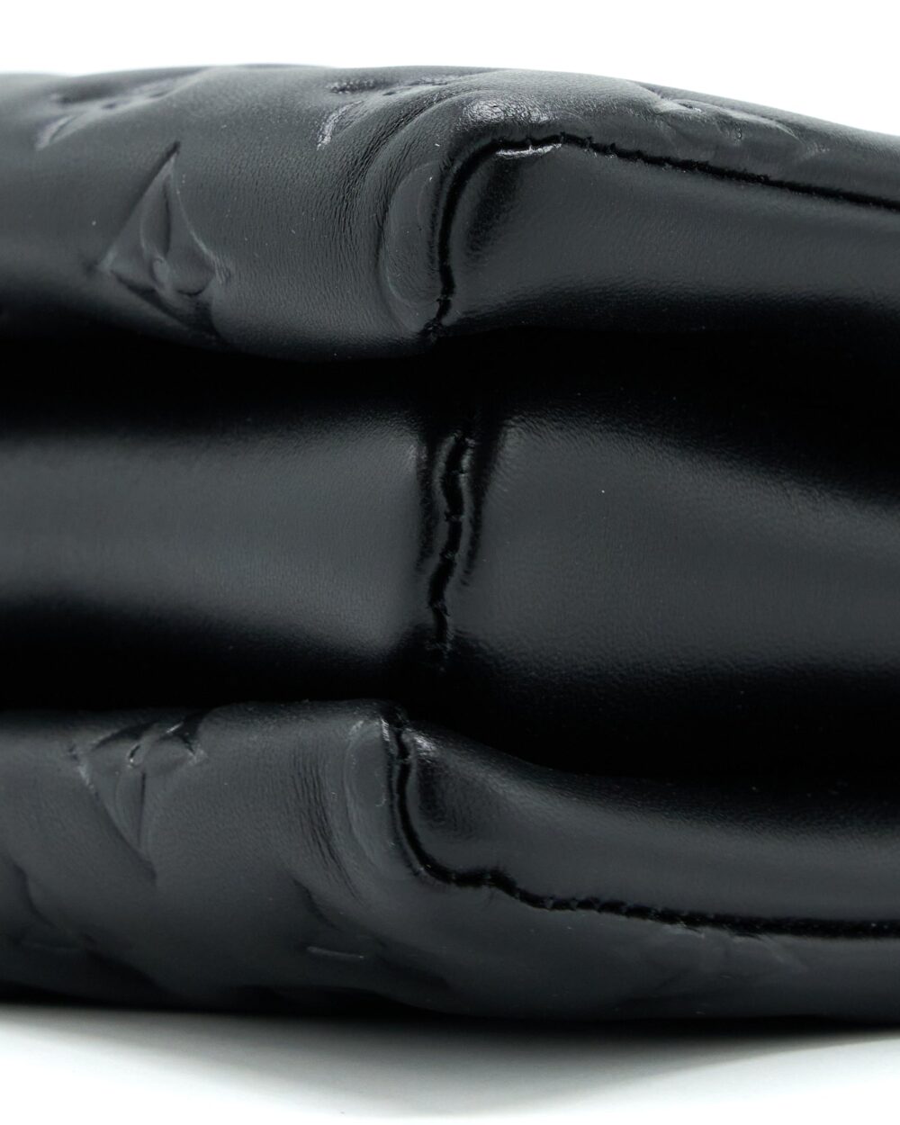 AAA Replica Louis Vuitton LV COUSSIN PM LAMBSKIN BLACK GHW (NEW VERISON)