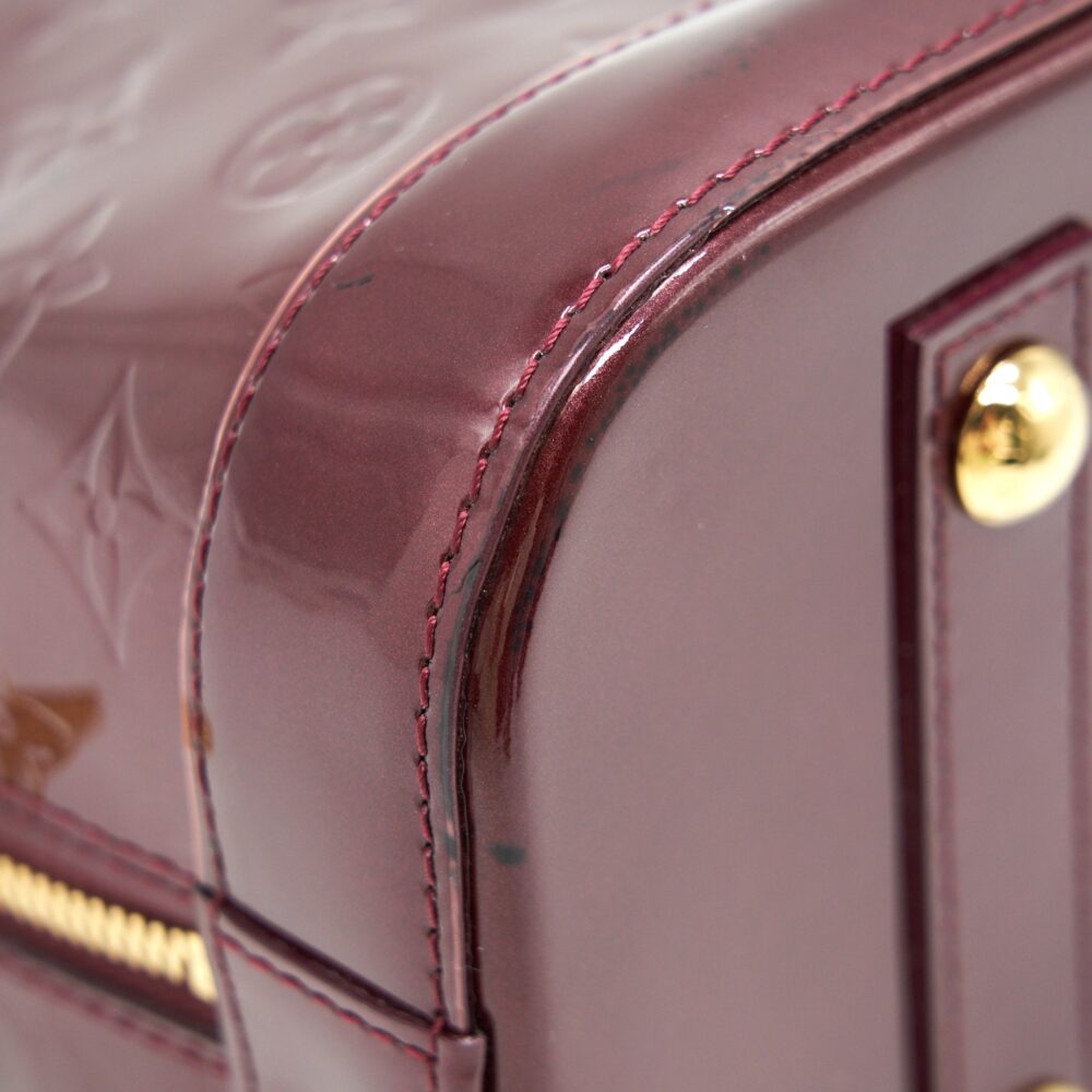 AAA Replica Louis Vuitton LV ALMA PM PATENT LEATHER AMARANTE GHW