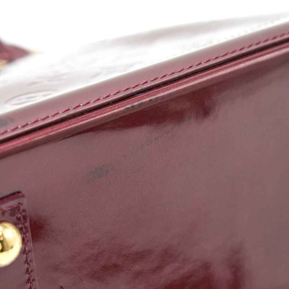 AAA Replica Louis Vuitton LV ALMA PM PATENT LEATHER AMARANTE GHW