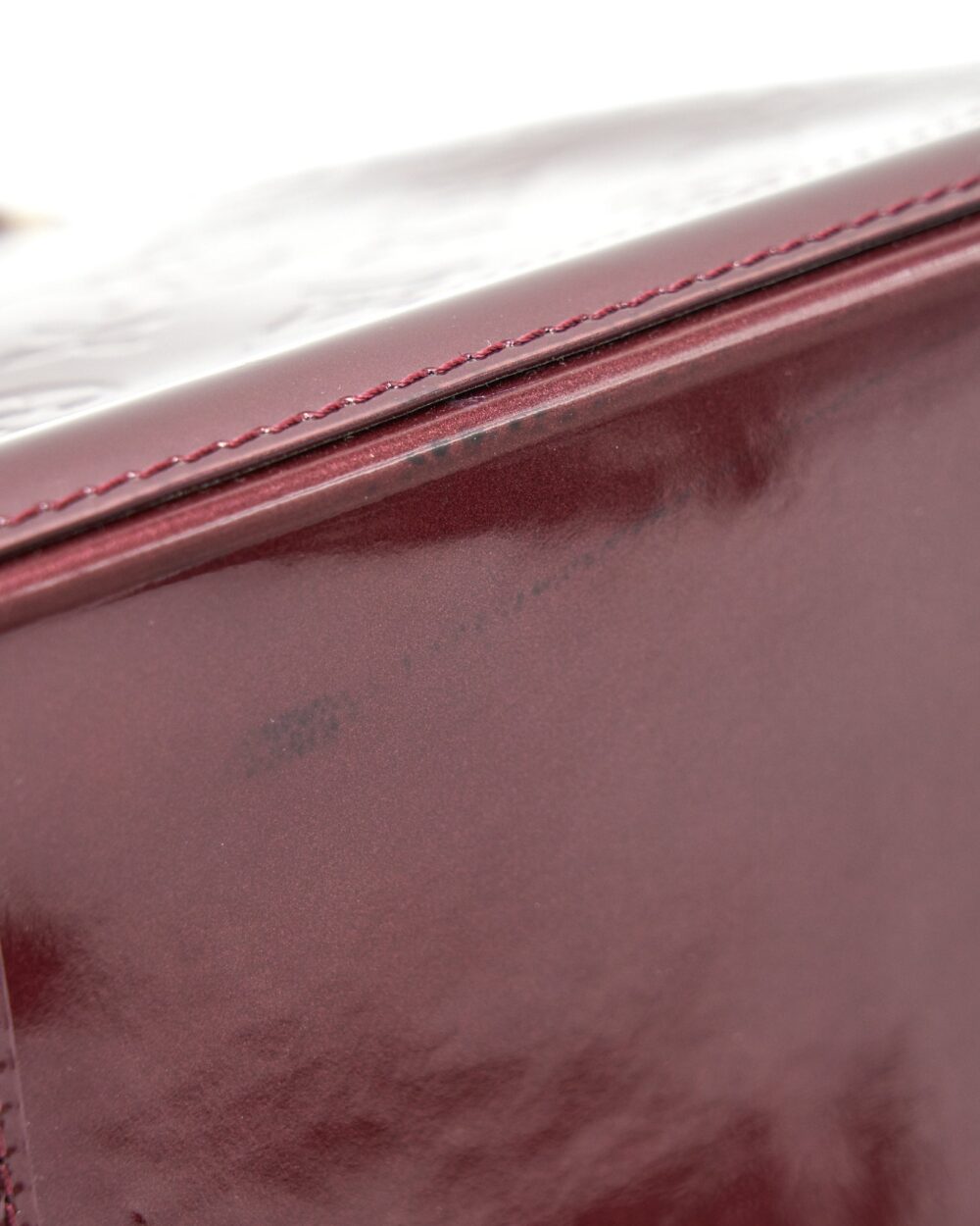 AAA Replica Louis Vuitton LV ALMA PM PATENT LEATHER AMARANTE GHW