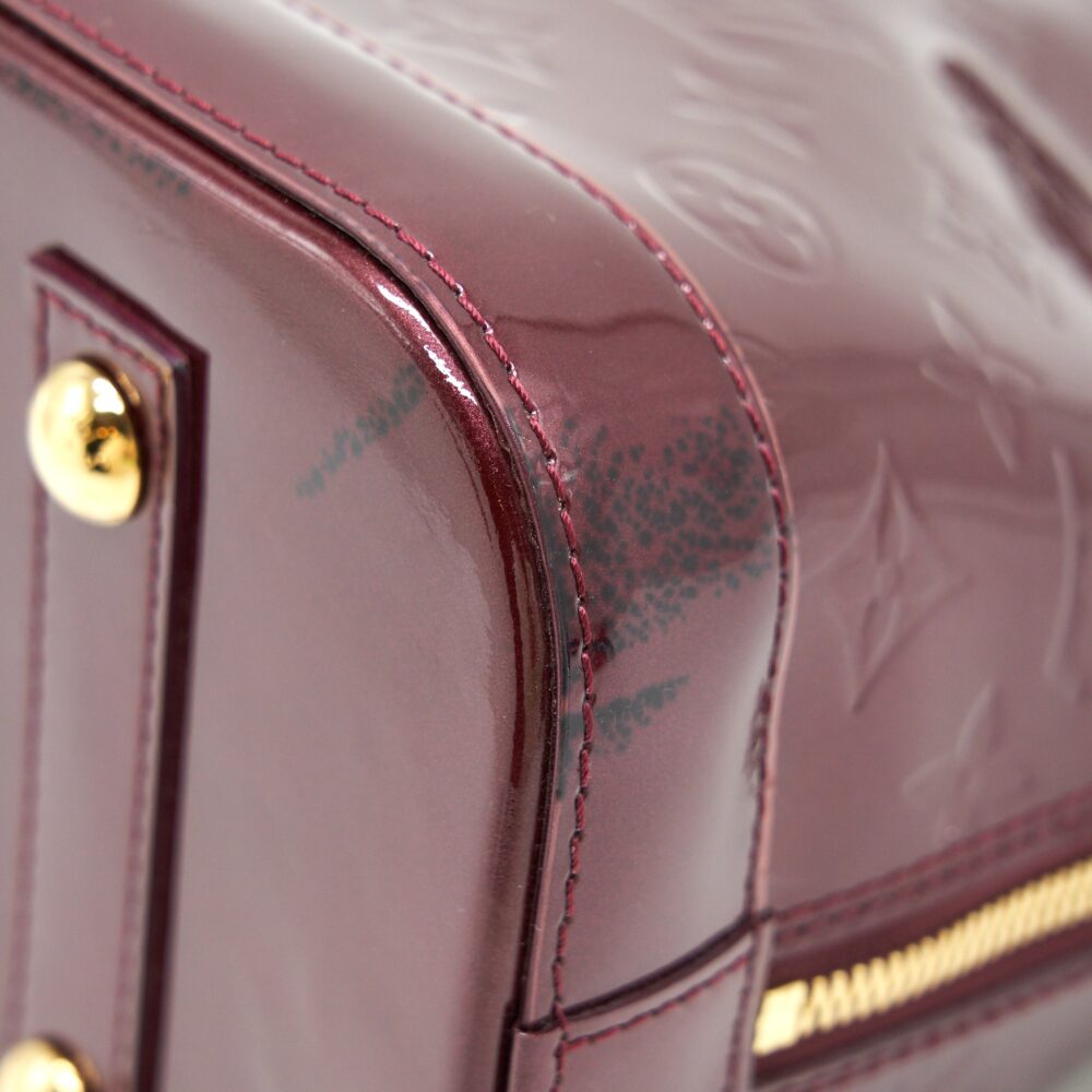 AAA Replica Louis Vuitton LV ALMA PM PATENT LEATHER AMARANTE GHW