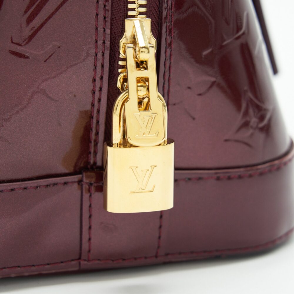 AAA Replica Louis Vuitton LV ALMA PM PATENT LEATHER AMARANTE GHW