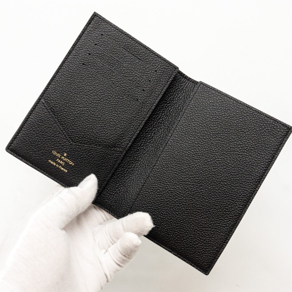 AAA Replica Louis Vuitton LV PASSPORT COVER MONOGRAM EMPREINTE LEATHER BLACK
