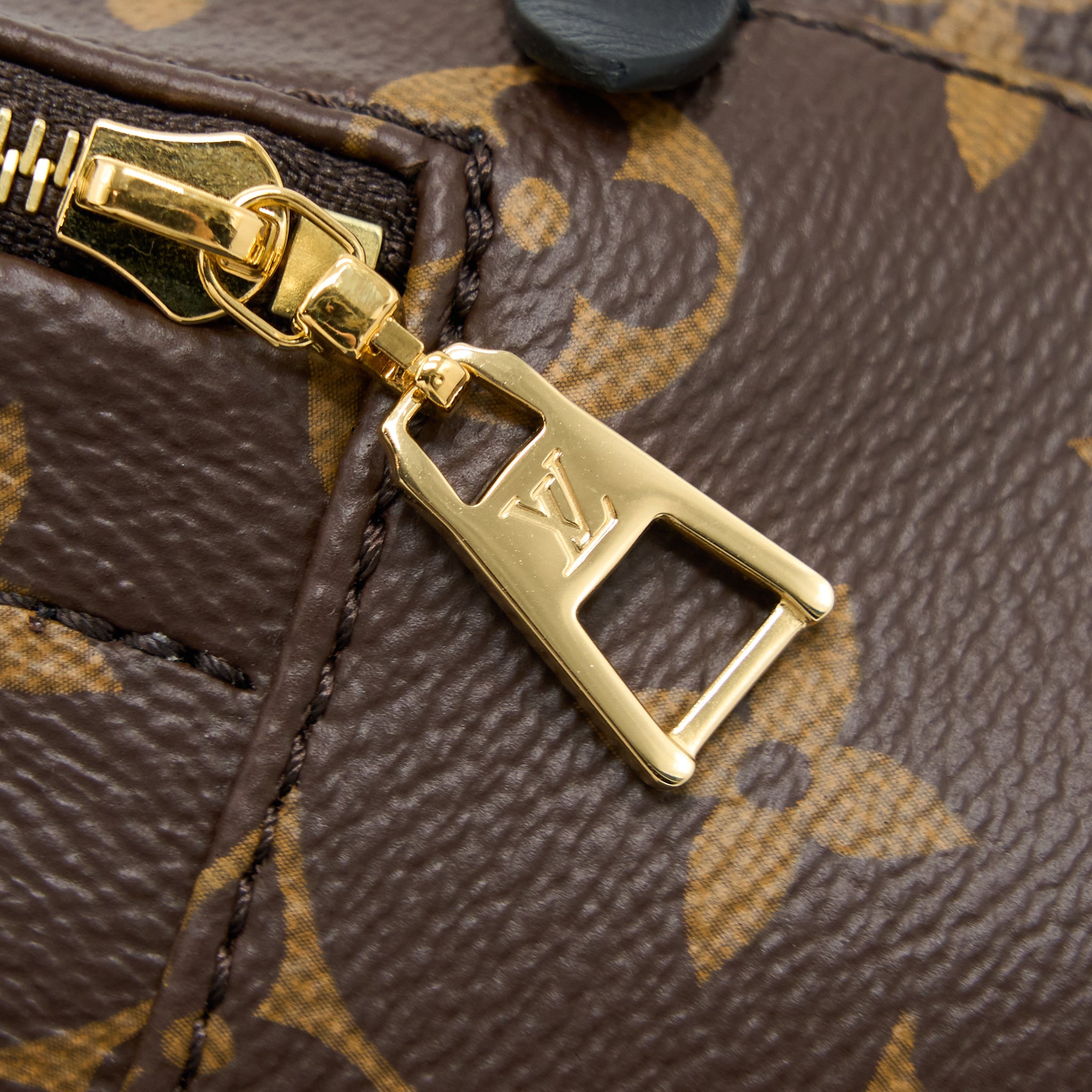 AAA Replica Louis Vuitton LV PALM SPRINGS MINI BACKPACK MONOGRAM CANVAS GHW (NEW VERSION)