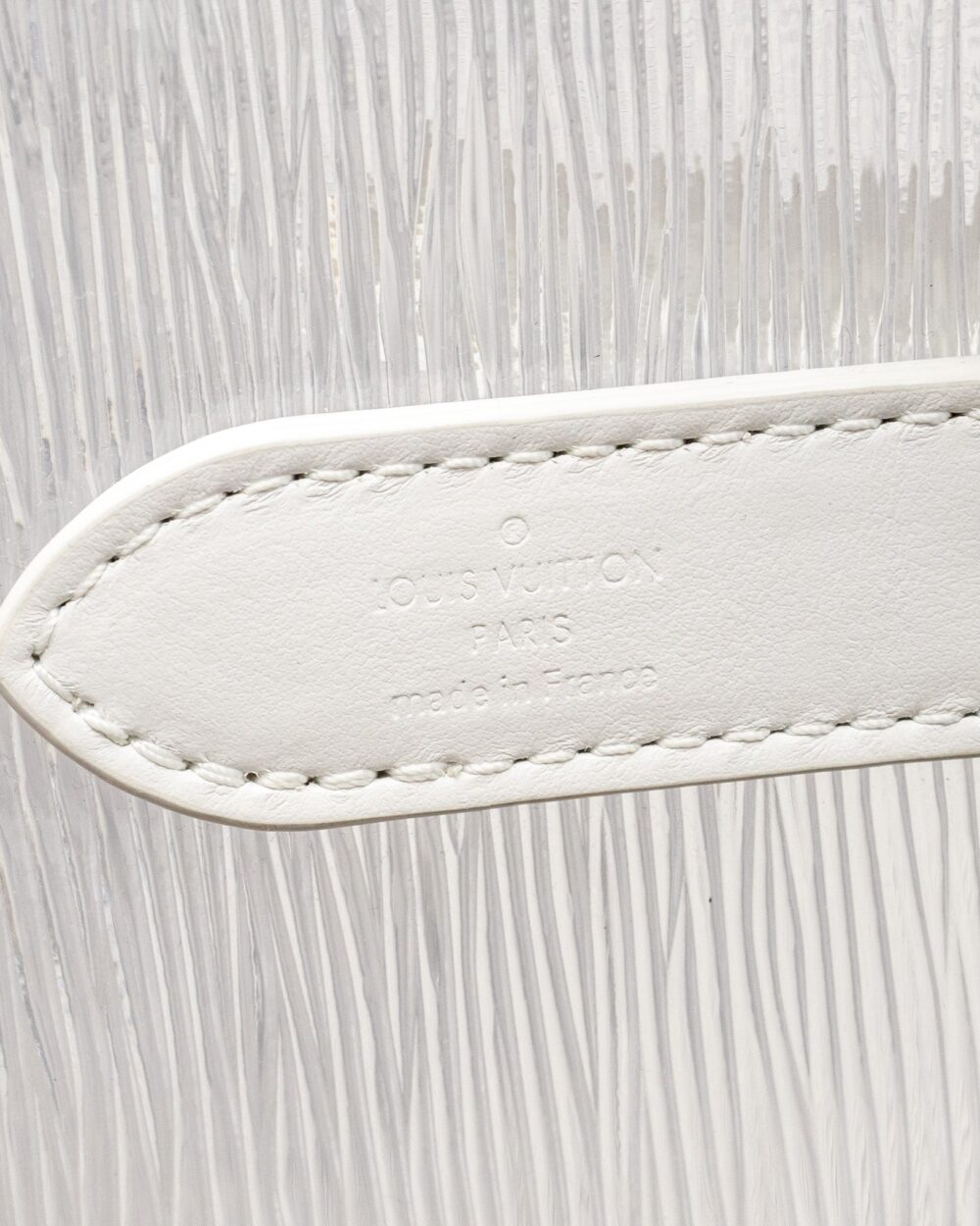 AAA Replica Louis Vuitton LV WAVY KEEPALL 50 EPI PLAGE WHITE
