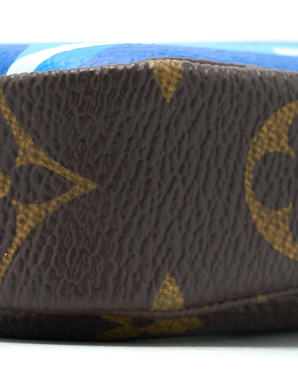 AAA Replica Louis Vuitton LV MINI POCHETTE ACCESSORIES LIMITED EDITION MONOGRAM CANVAS GHW