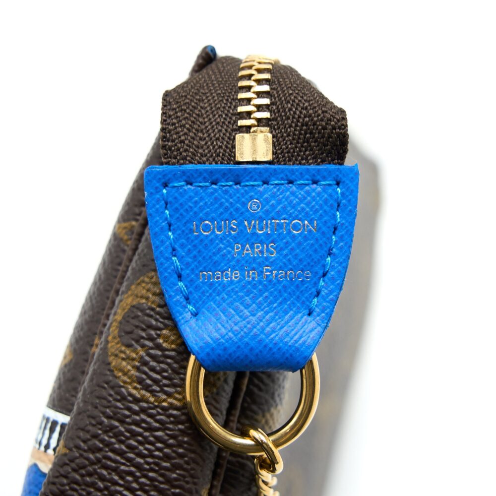 AAA Replica Louis Vuitton LV MINI POCHETTE ACCESSORIES LIMITED EDITION MONOGRAM CANVAS GHW
