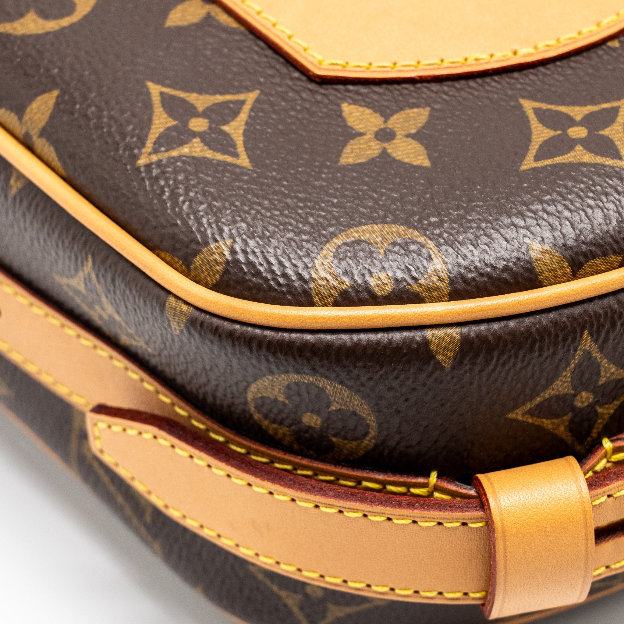 AAA Replica Louis Vuitton LV BOITE CHAPEAU SOUPLE MM MONOGRAM CANVAS GHW