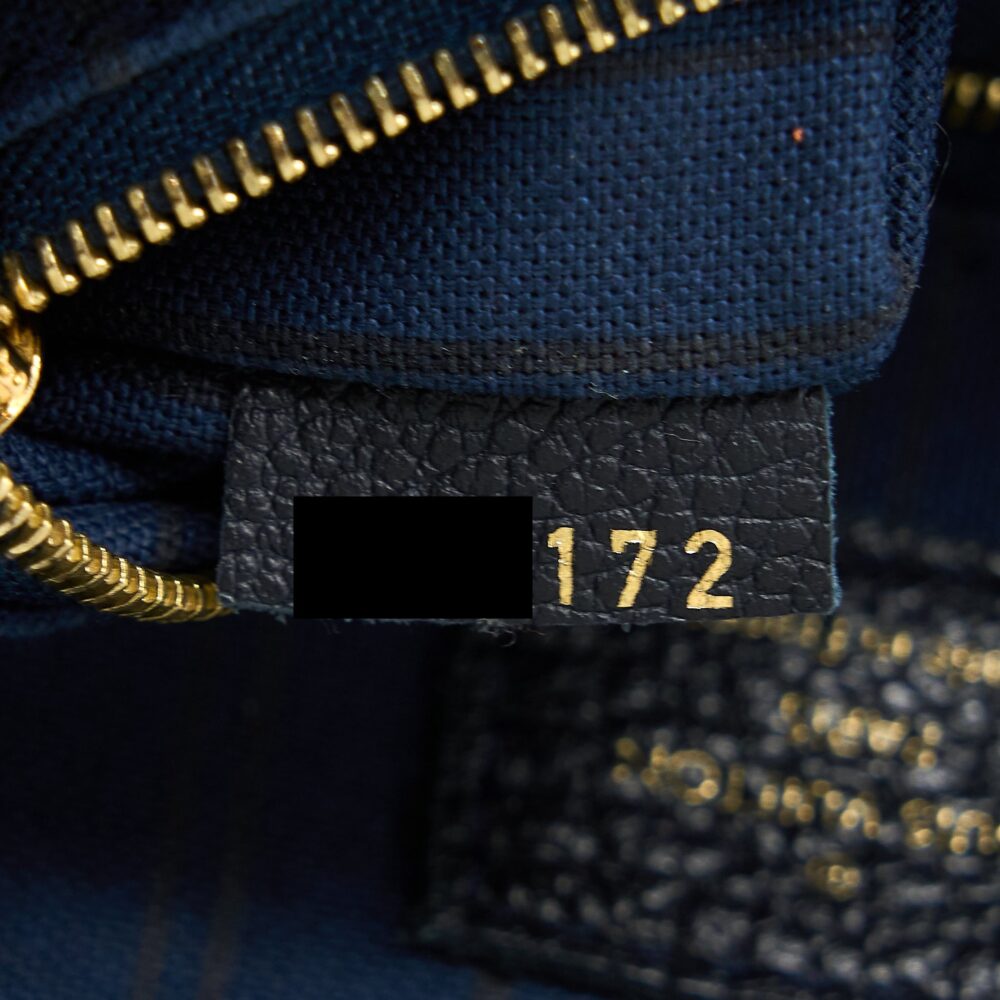 AAA Replica Louis Vuitton LV SPEEDY 25 MONOGRAM EMPREINTE BLACK GHW
