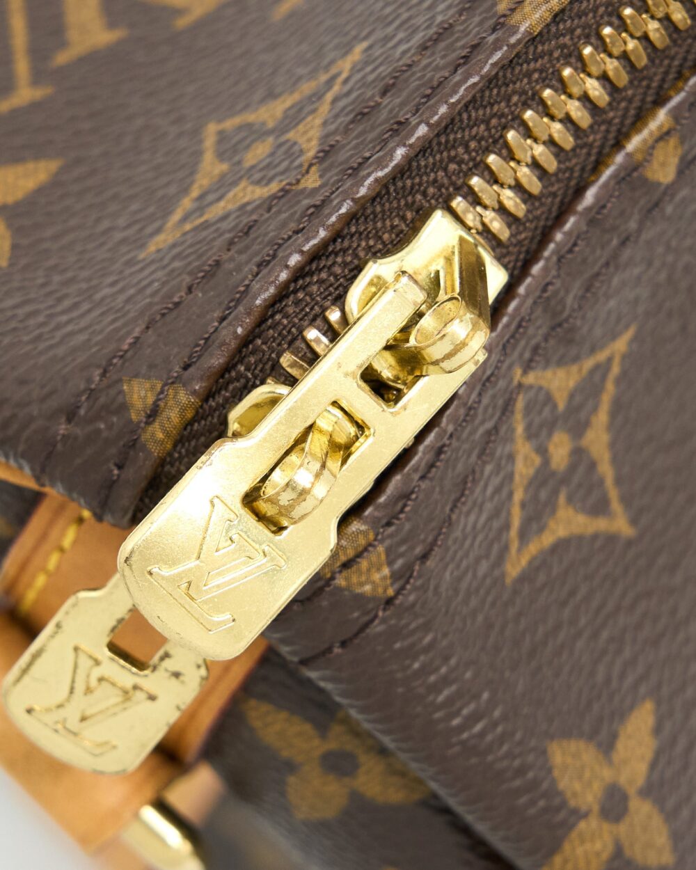 AAA Replica Louis Vuitton LV SPEEDY 30 LIMITED EDITION MONOGRAM CANVAS GHW