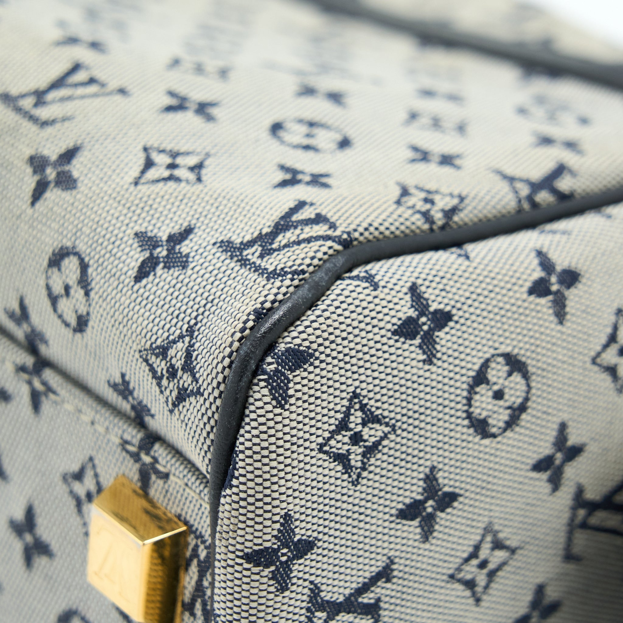 AAA Replica Louis Vuitton LV JOSEPHINE PM MONOGRAM MINI LIN CANVAS GHW