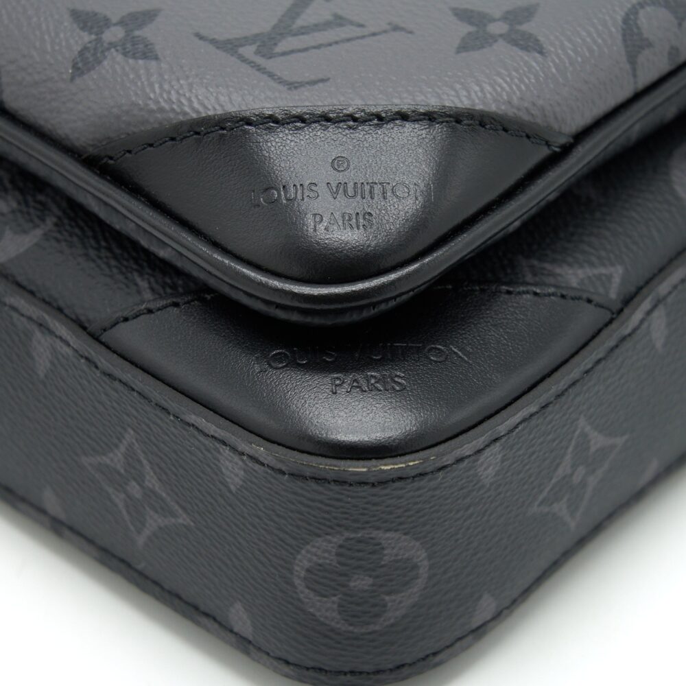 AAA Replica Louis Vuitton LV TRIO MESSENGER MONOGRAM ECLIPSE CANVAS SHW