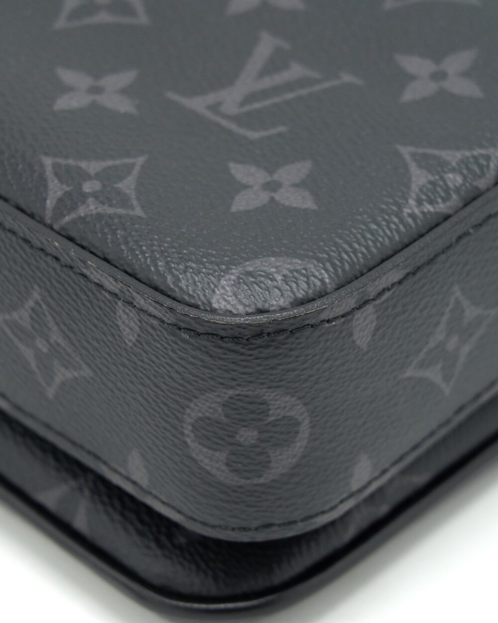 AAA Replica Louis Vuitton LV TRIO MESSENGER MONOGRAM ECLIPSE CANVAS SHW