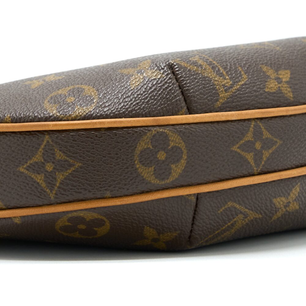 AAA Replica Louis Vuitton LV CROISSANT BAG MONOGRAM CANVAS GHW